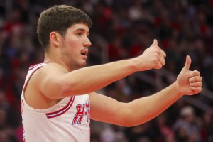 谢泼德：总体防守感觉好多了 我打得更有对抗性&amp;出现在合适位置