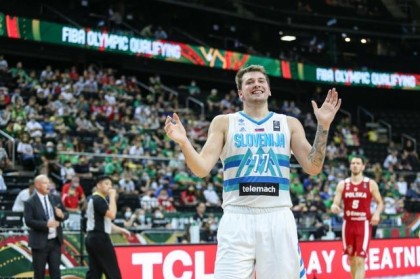 吹麻了！斯洛文尼亚男篮46罚38中&amp;amp;东契奇20罚19中 法国队29罚25中