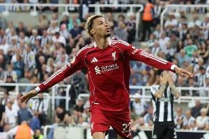 埃基蒂克在利物浦7场比赛打进4球，追平在巴黎33场进球数量