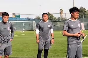 九游正版入口-郑智率西海岸队迪拜苦练，球员称比广州训练更狠|广州恒大|中国男足|黄博文|广州队|梅方_新浪新闻
