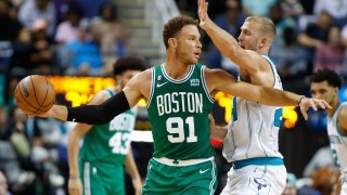 格里芬挑战绿军状元魔咒 转型致敬罗德曼